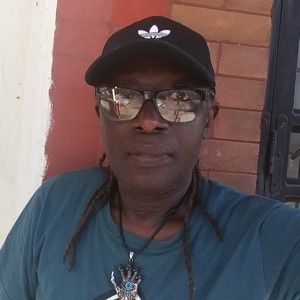 Meet your Posher, Harrison